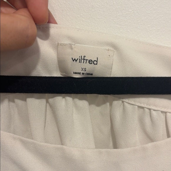 Aritzia Wilfred Trinette White Blouse with Square Neckline - Picture 5 of 9